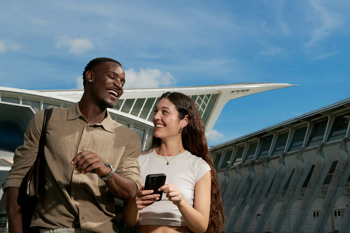 What is an eSIM? A Simple Guide for Travellers